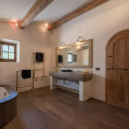 Jansson Stars ***** * Saint Tropez